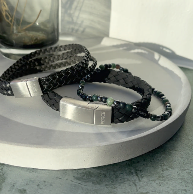Force armbånd sort flettet læder stål lås 23 cm