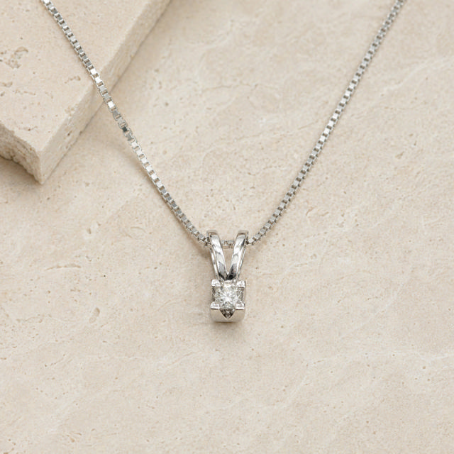 Kleopatra vedh 0,05 H-W/SI 8 kt