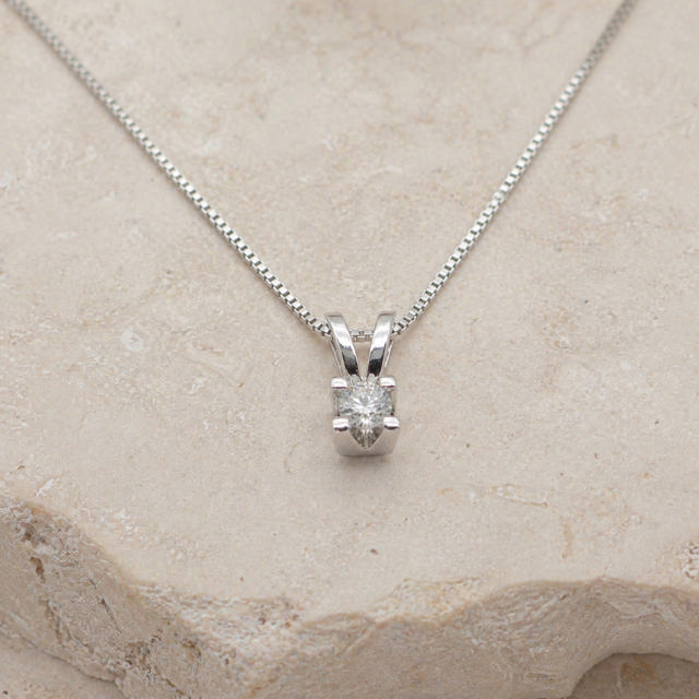 Kleopatra vedh 0,15 H-W/SI 8 kt