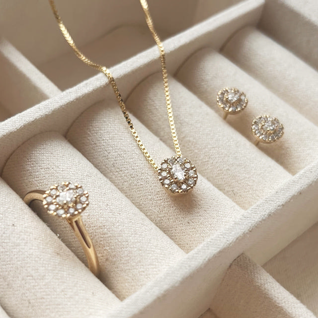 Vedhæng roset 0,12+0,10 H-W/SI 14 kt. m/sølvkæde