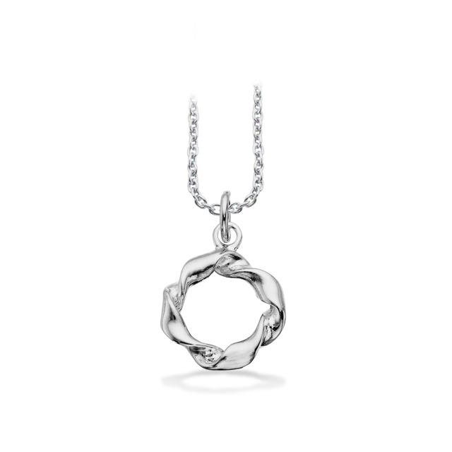 Vedhæng snoet cirkel sølv m/kæde