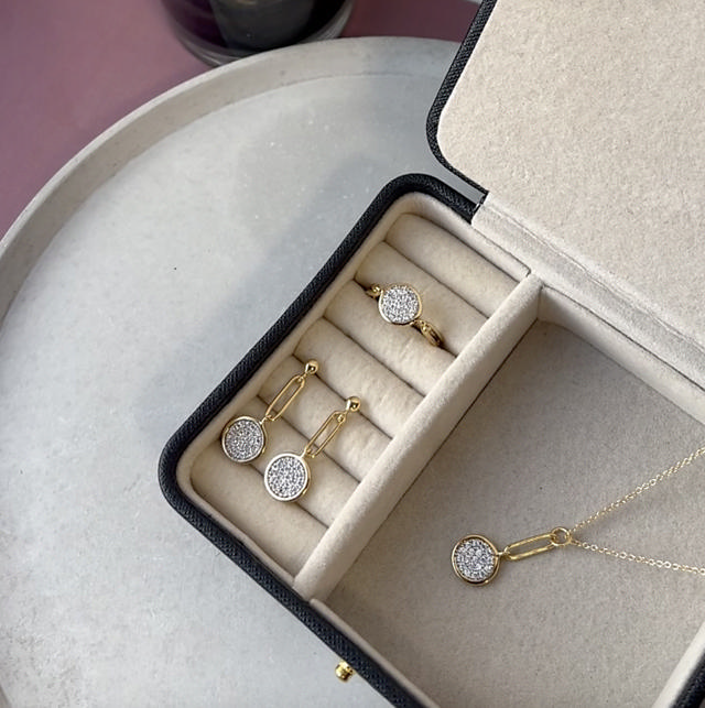 SoHo vedhæng polet cubic zir sølv fg. m/kæde