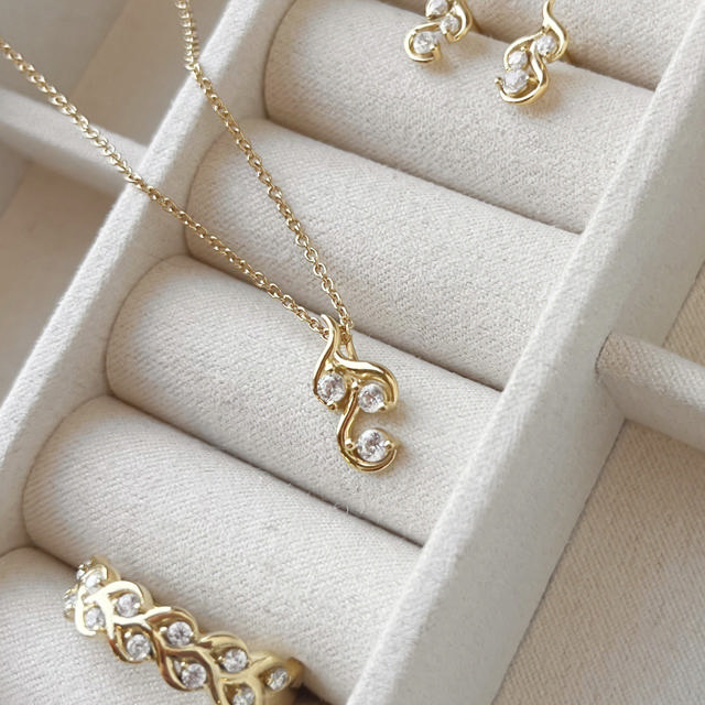 Vedhæng cubic zir. sølv fg. m/kæde