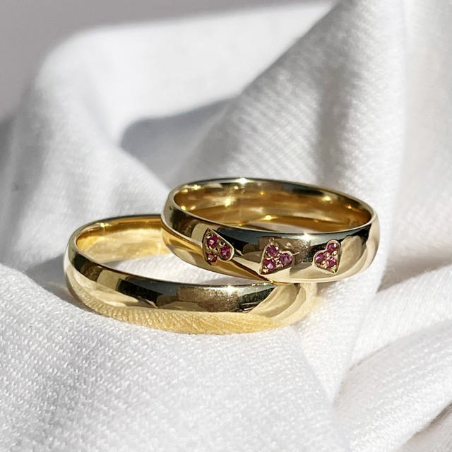 Hjerteringe triplehjerter 0,045 pink safir 14 kt.