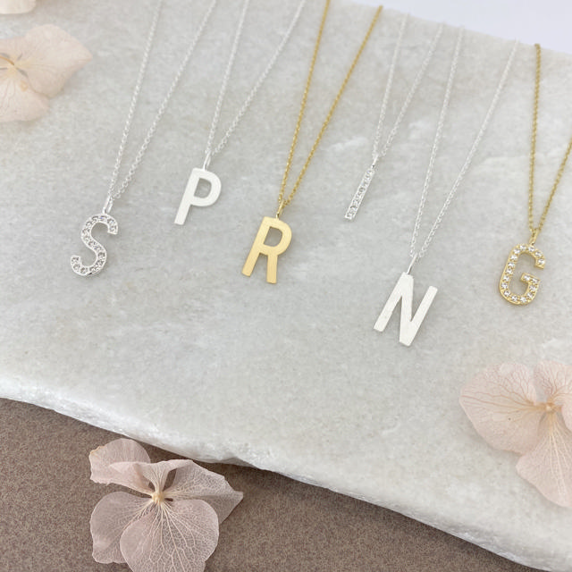 Type syn.zir. S sølv m/kæde