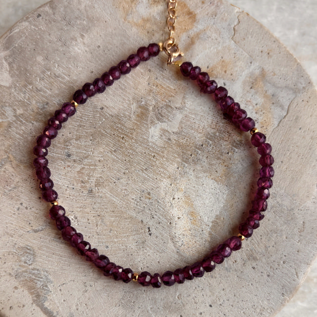 Armbånd rhodolit sølv fg. 17+2cm