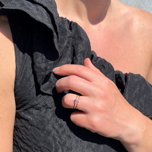 Ring lilla cubic zir. 8 kt.