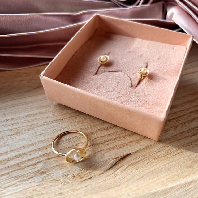 Ring oval plissé m. fkp. 8 kt.