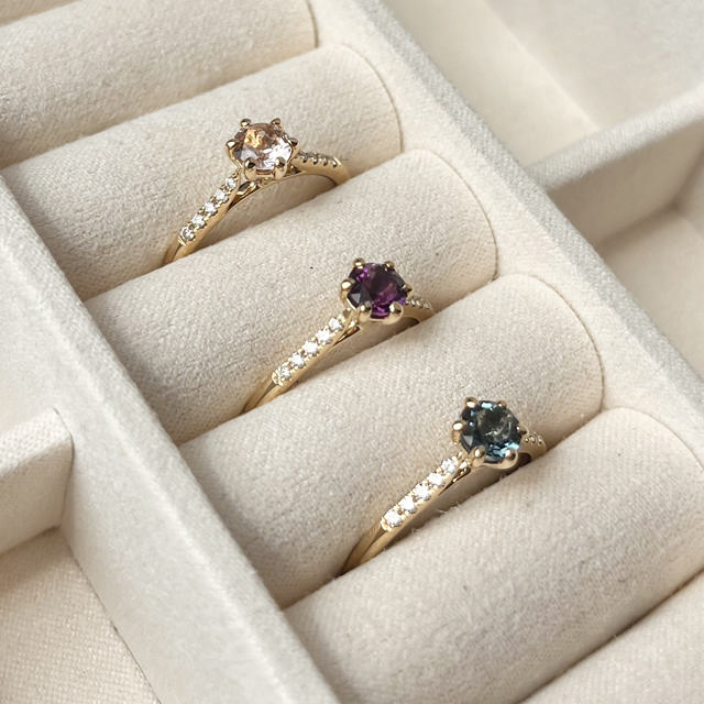 Ring ametyst +0,09 H-W/SI 14 kt