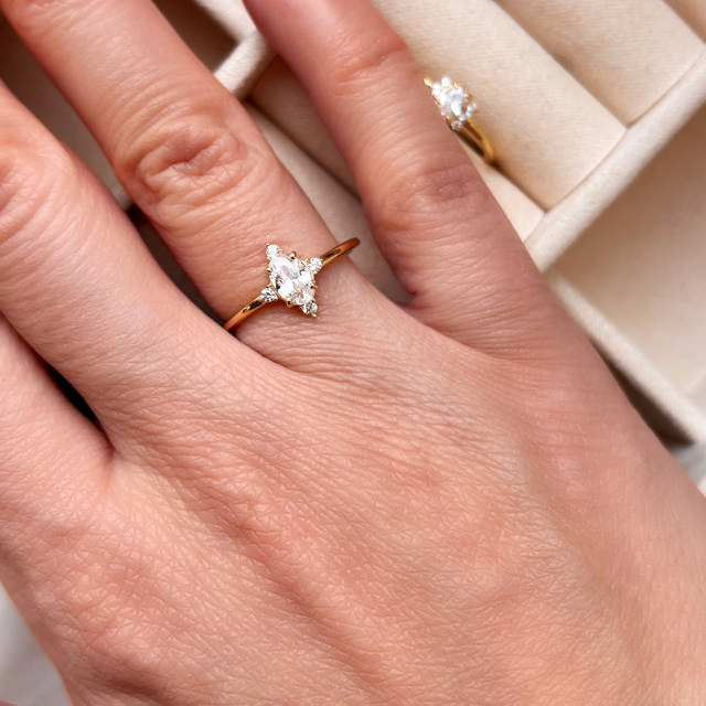 Ring cubic zir. 8 kt.