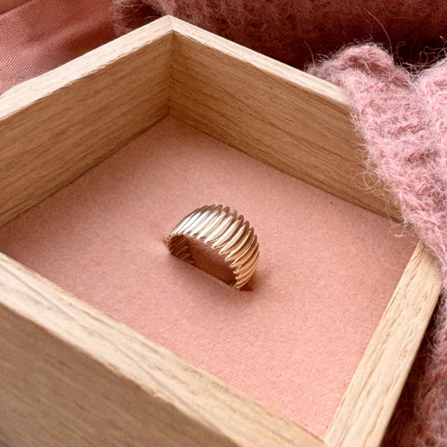 *Ring 8 kt.