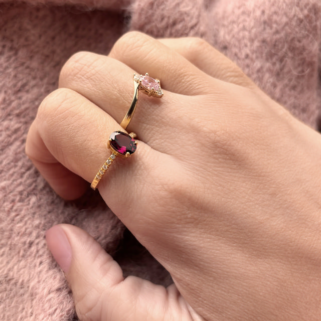 *Ring rhodolit/cubic zir. 8 kt.