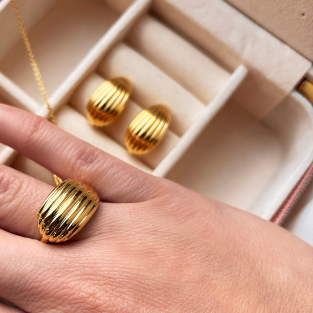 Ring plissé sølv fg.