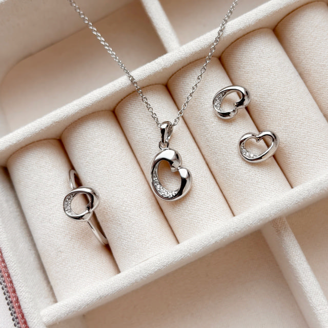 Ring cubic zir. sølv rh.