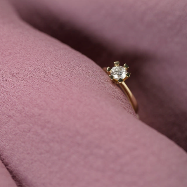 *Vida ring 0,25 H-W/P1 8 kt