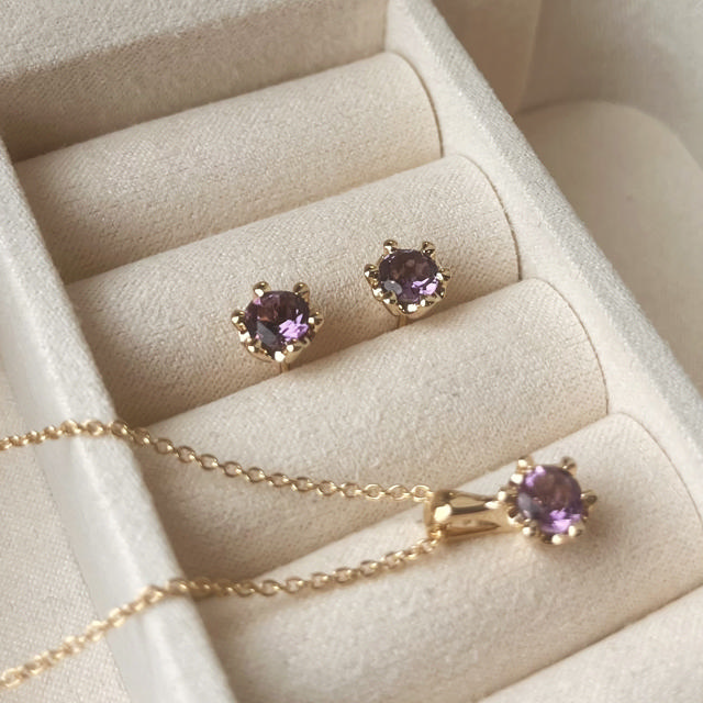 Earsticks amethyst 333 yell.