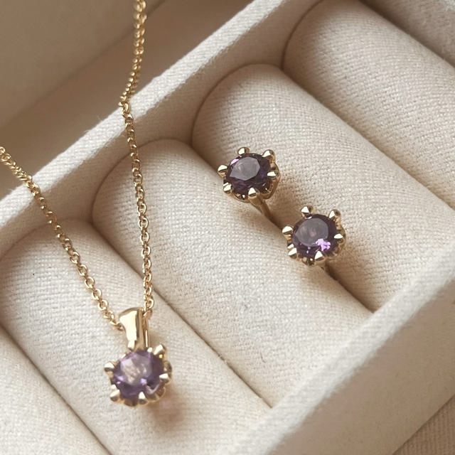 Earsticks amethyst 333 yell.