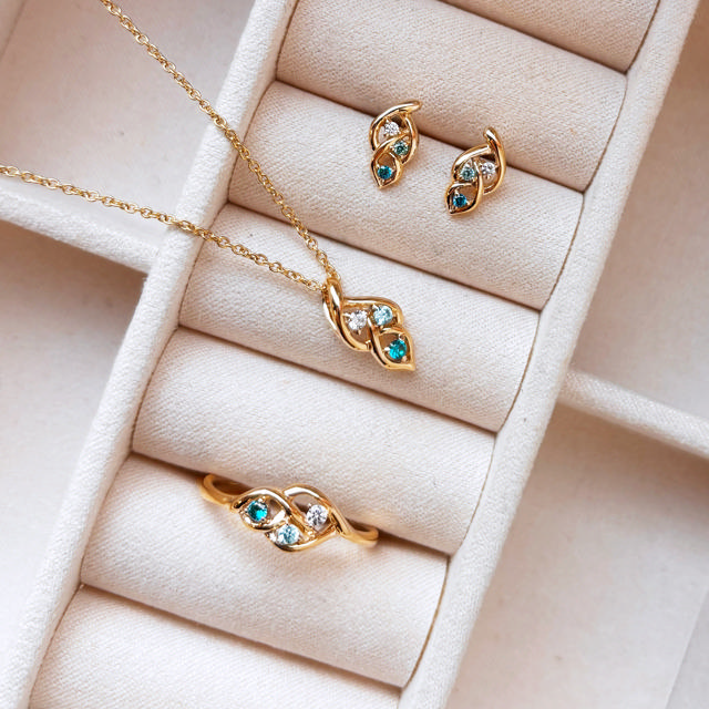Øreringe turkis/skye blue/hvid cubic zir. 8 kt.