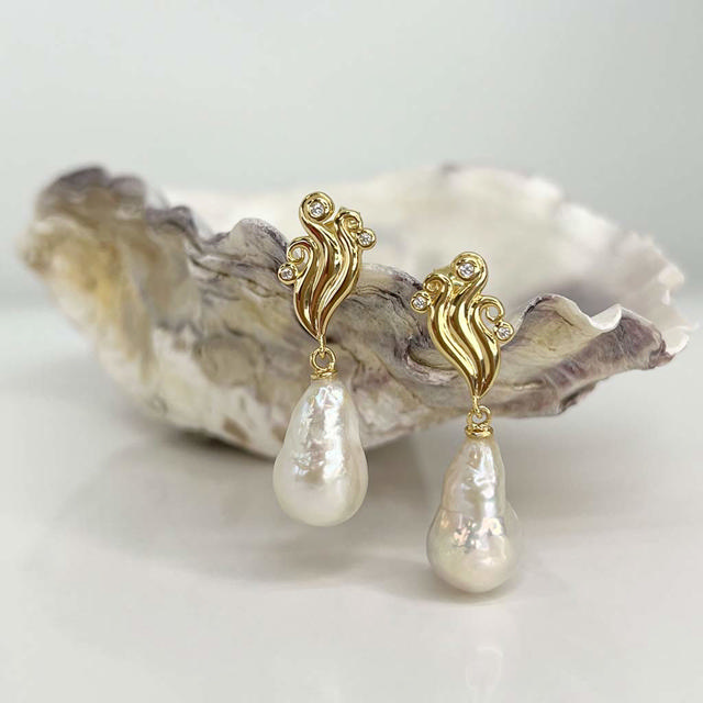 Earhanger fwp. zir. 925 goldplated