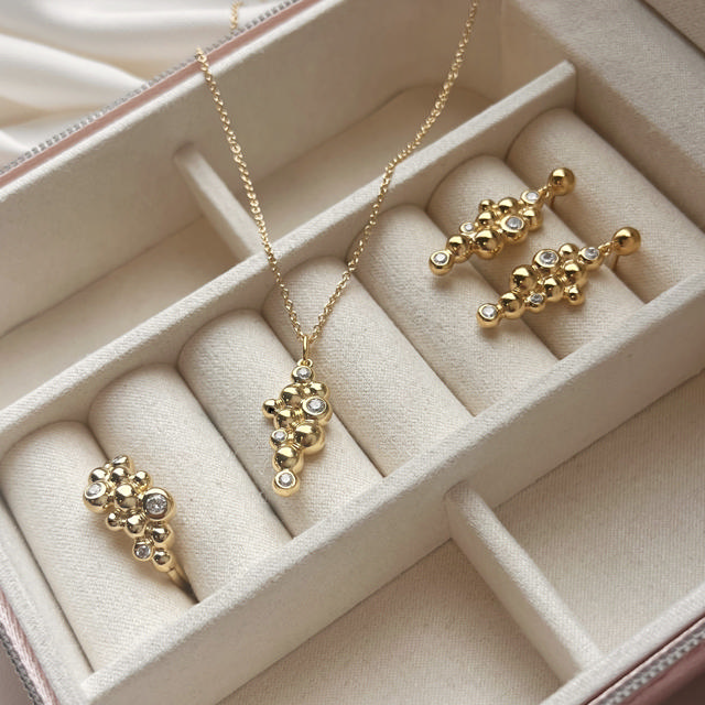 Earsticks zir. 925 goldplated