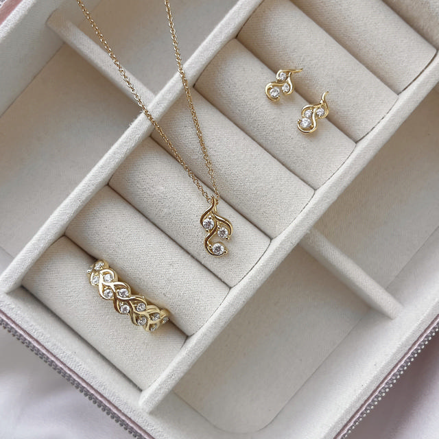 Earsticks zir. 925 goldplated