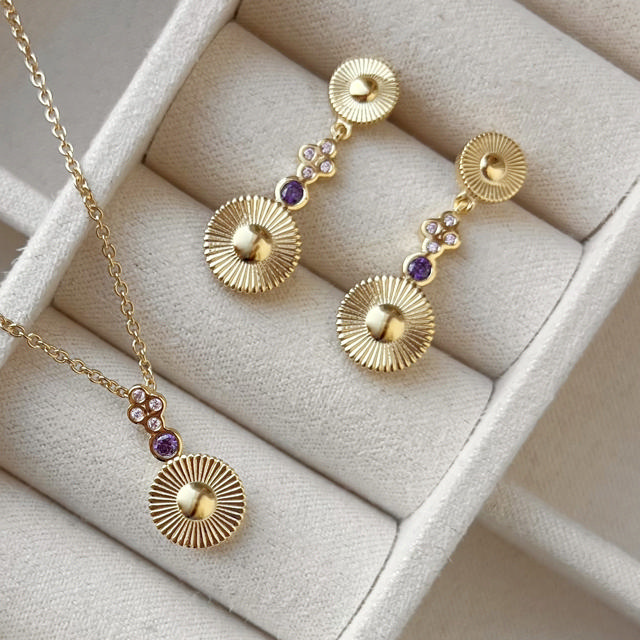Earhanger pink/purple zir. 925 goldplated