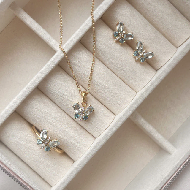 Earsticks butterfly blue zir. 925 goldplated
