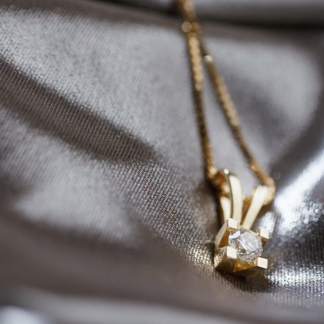 PENDANT 585 0,50 W/SI YELLOW