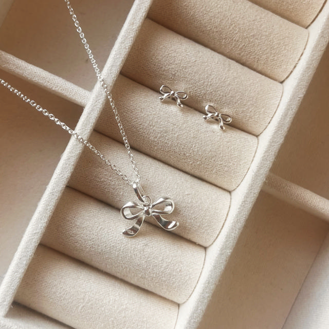 Pendant bow 925