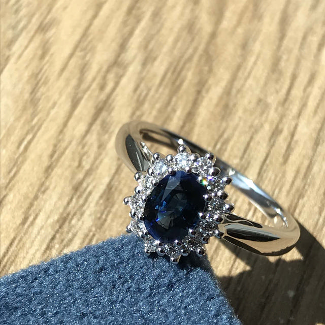 Ring 0,26 H-W/SI sapphire 585 white