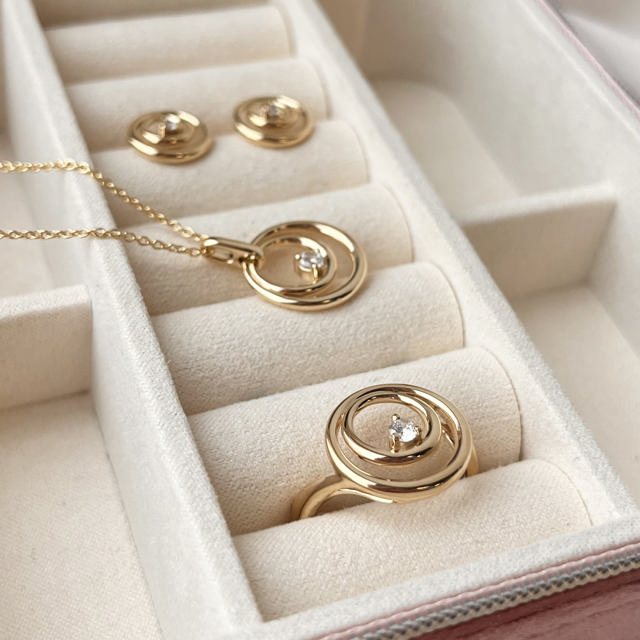 Ring zir. 333 yell.