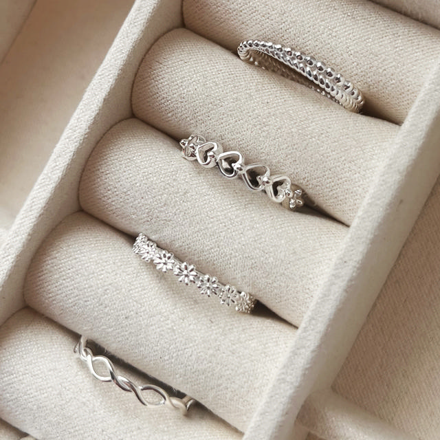 Girls ring size 46-52 925