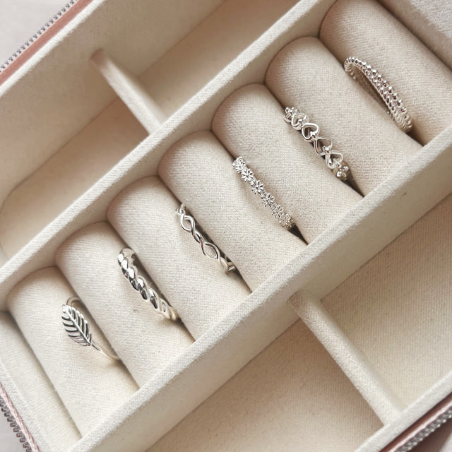 Girls ring size 46-52 925