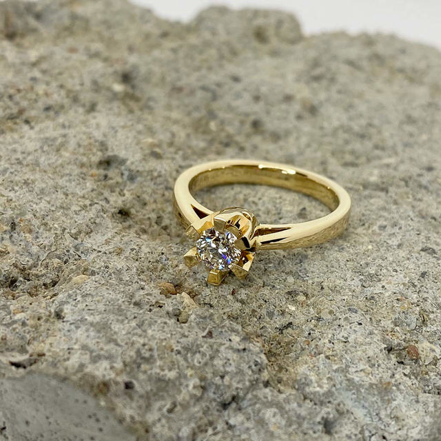 RING 585 YE 0,45 W/VVS